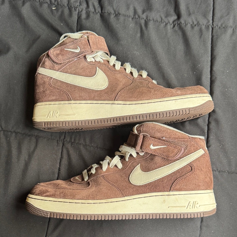 Nike Men's Brown airforce High-Top Sneakers